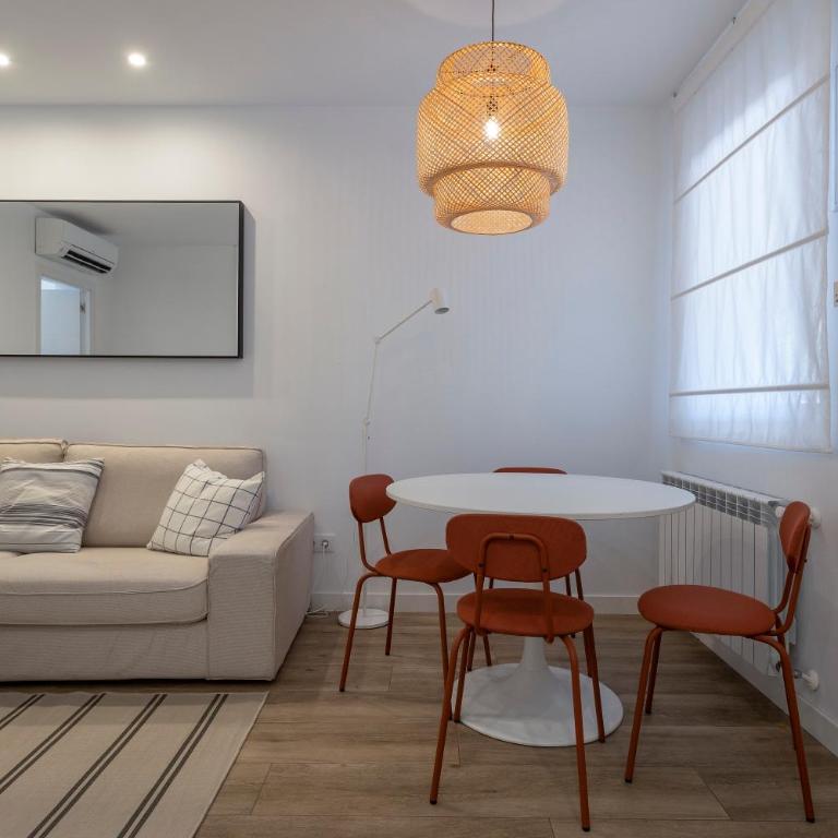 Alcam Madrid Chamartin - Two-Bedroom Apartment - 3