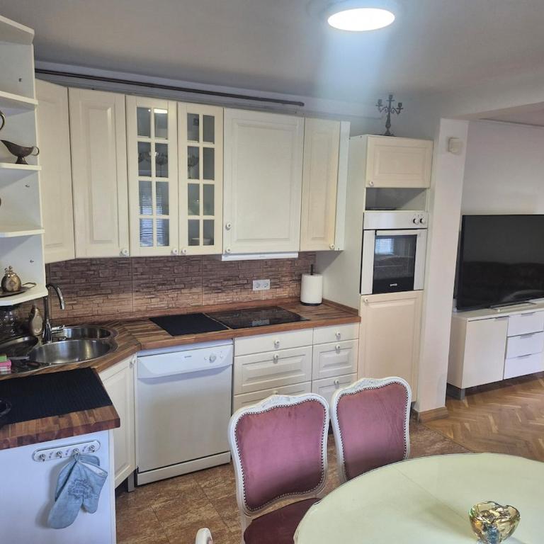 Apartment 110m2 Aircondition 2 Bedroom - Apartman sa 1 Spavaćom Sobom - 5