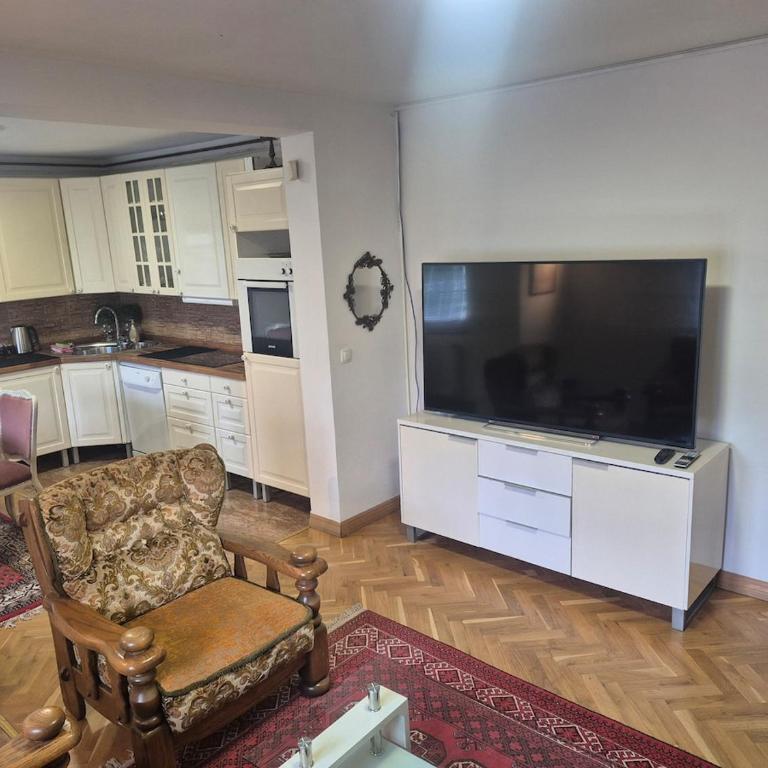 Apartment 110m2 Aircondition 2 Bedroom - Apartman sa 1 Spavaćom Sobom - 6