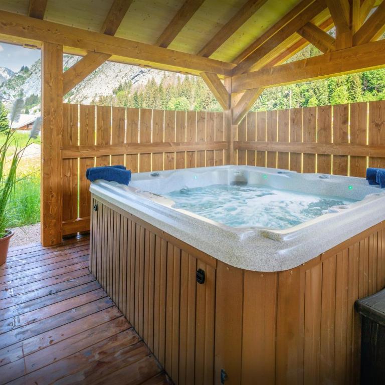 Chalet Les Vardafes - OVO Network - Chalet - 3