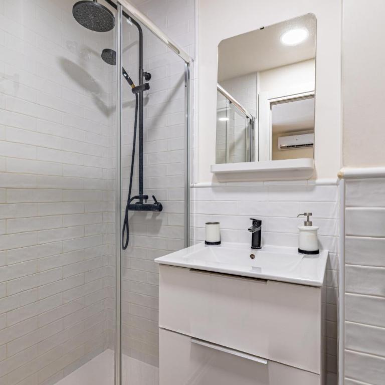 GMC Turistics - Loft El Pescador Estepona - Apartamento de 1 dormitorio - 8
