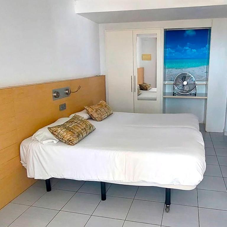 Servatur Riosol - Habitación Doble Clásica con balcón pequeño - 2