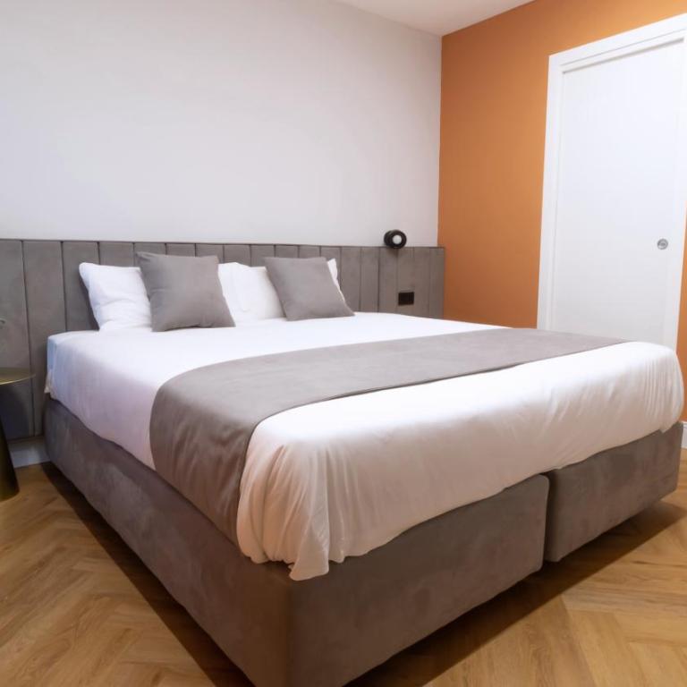 Musto Boutique Apartments - Deluxe Apartment - 4