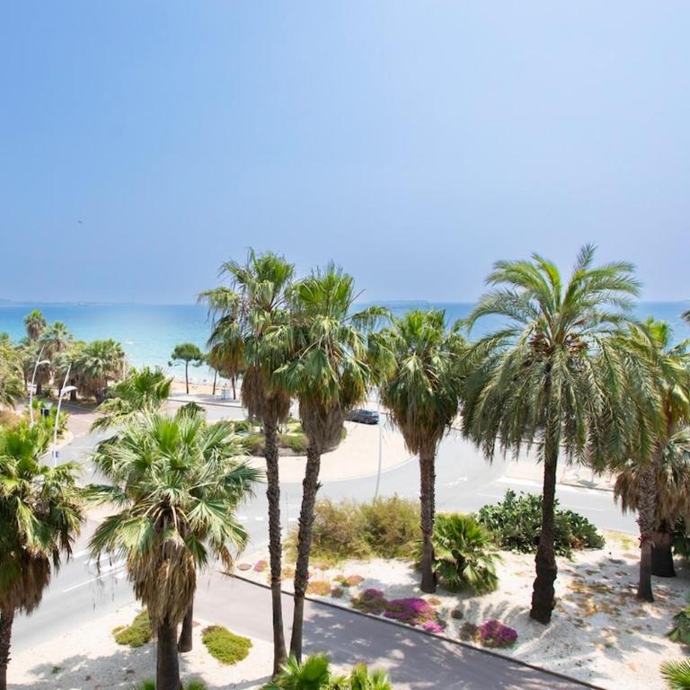 C3 Staywizus - Studio Facing Sea and Beach - Wifi, AC, terrace - Appartement 1 Chambre - 36