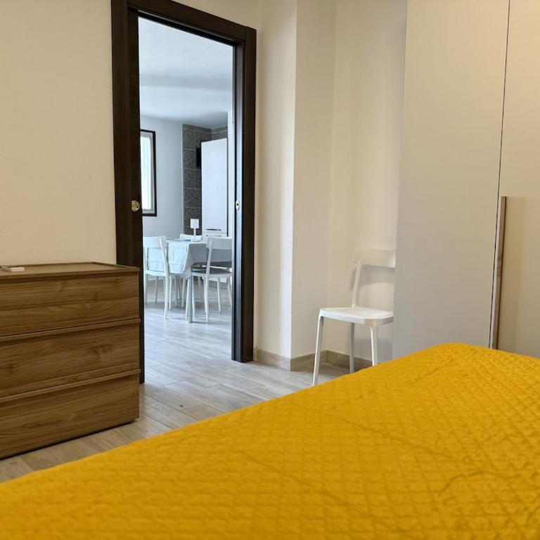HOST4U - Nuovo Appartamento con Ingresso Indipendente e Parcheggio Privato - Villa Catocce - Appartamento con 2 Camere da Letto - 10