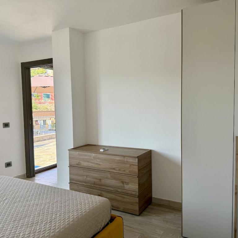 HOST4U - Nuovo Appartamento con Ingresso Indipendente e Parcheggio Privato - Villa Catocce - Appartamento con 2 Camere da Letto - 16