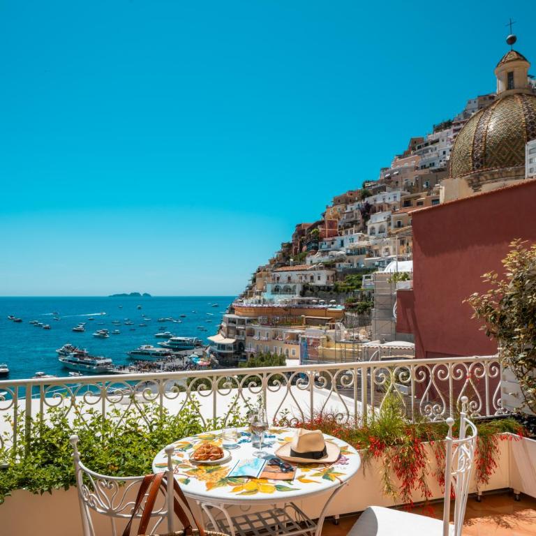 Hotel Buca Di Bacco - Camera Matrimoniale con Balcone e Vista Mare - 12