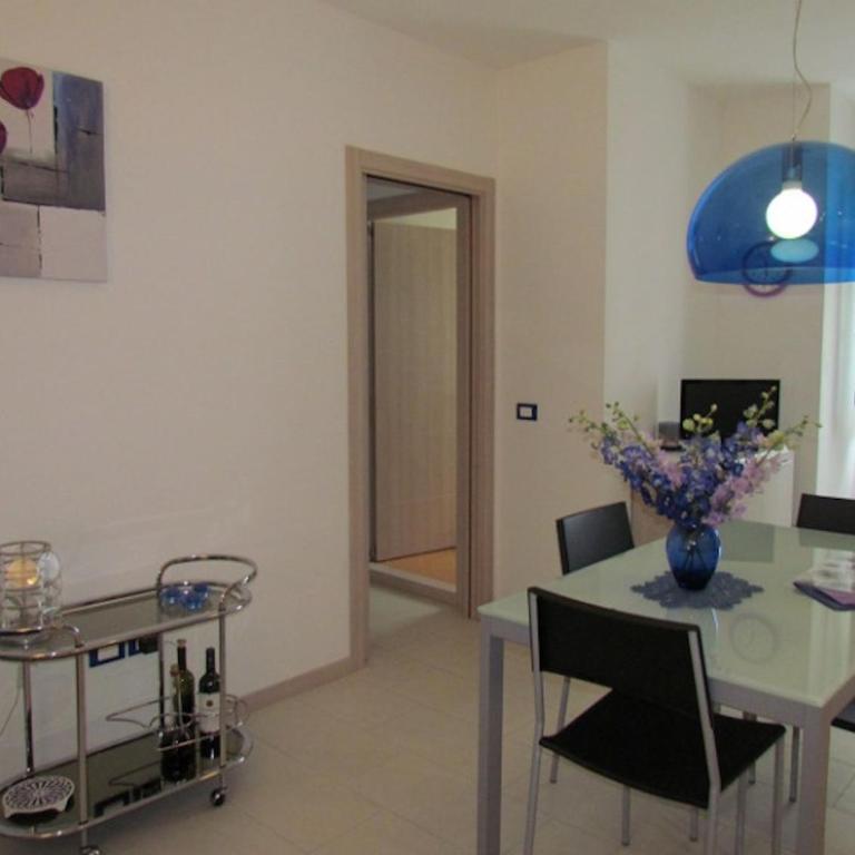 Modern apartment in a quiet area - Apartment - 3