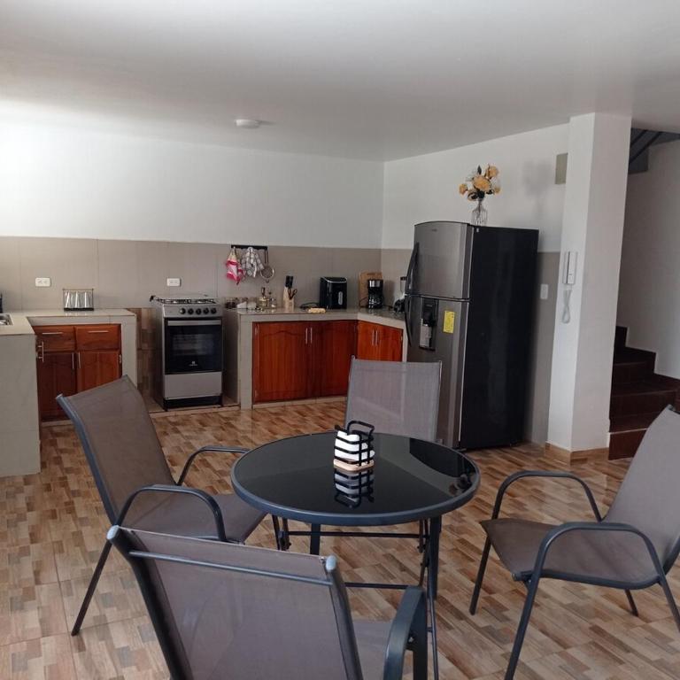 Casa en Atuntaqui - Apartamento de 2 dormitorios - 5