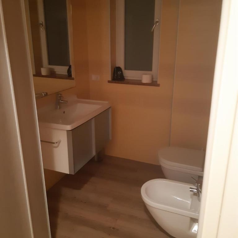 Residence Florida B5-200m dal lago, balcone, AC - Appartamento Deluxe con 2 Camere da Letto - 4