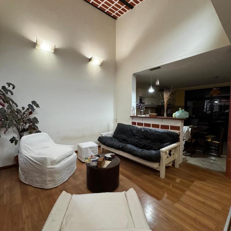 Casa 2 hab, cerca del centro y costanera - Casa de 2 dormitorios - 3