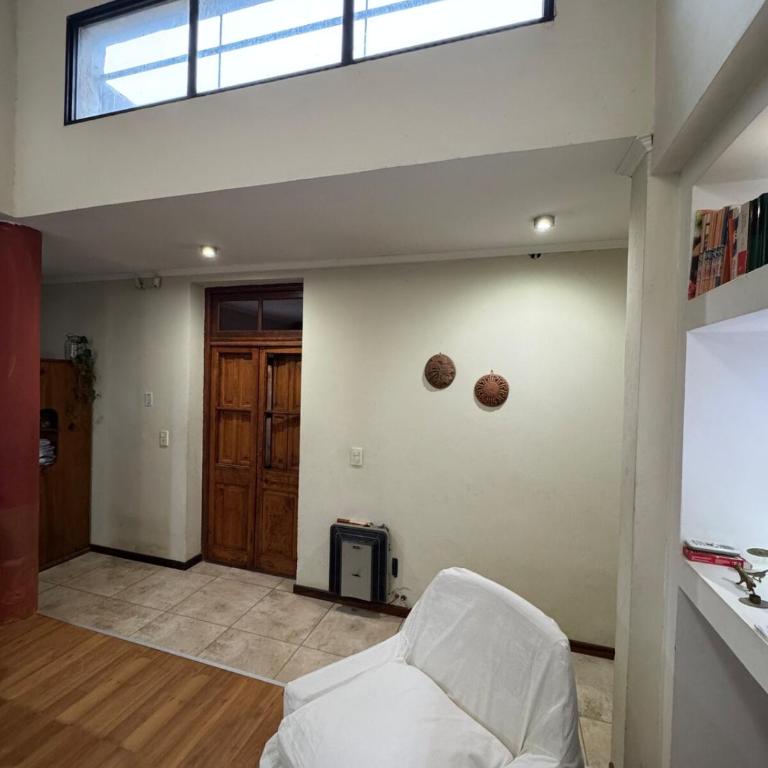 Casa 2 hab, cerca del centro y costanera - Casa de 2 dormitorios - 4