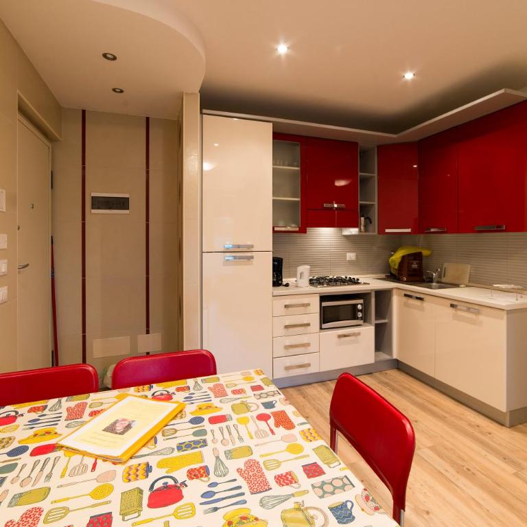 Residence Florida B5-200m dal lago, balcone, AC - Appartamento Deluxe con 2 Camere da Letto - 20