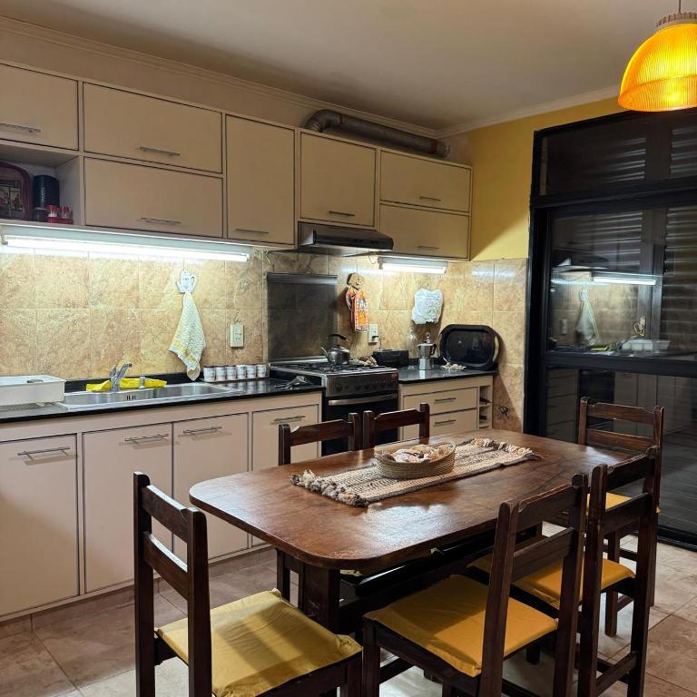 Casa 2 hab, cerca del centro y costanera - Casa de 2 dormitorios - 11