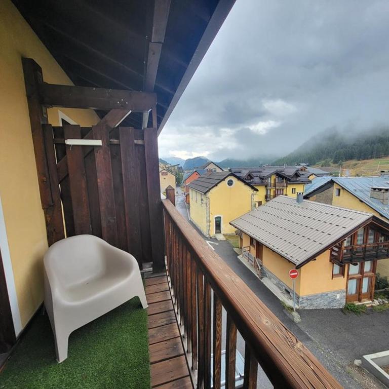 Trois pieces en duplex plein sud avec vue a Montgenevre - Apartment mit 2 Schlafzimmern und Balkon - 14