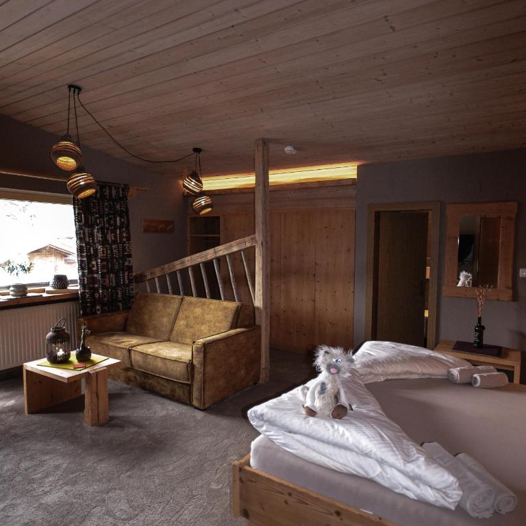 Hotel Ehrwalderhof - Familienzimmer (2 Erwachsene + 2 Kinder) - 3