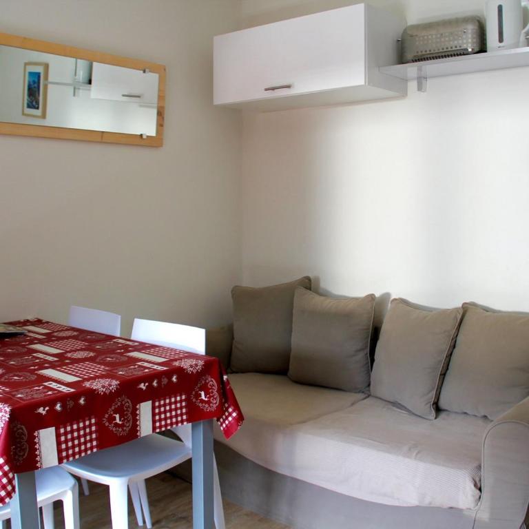 Appartement 2 pièces cabine 4 pers, exposé Ouest avec balcon et parking collectif - Apartment mit 1 Schlafzimmer - 1