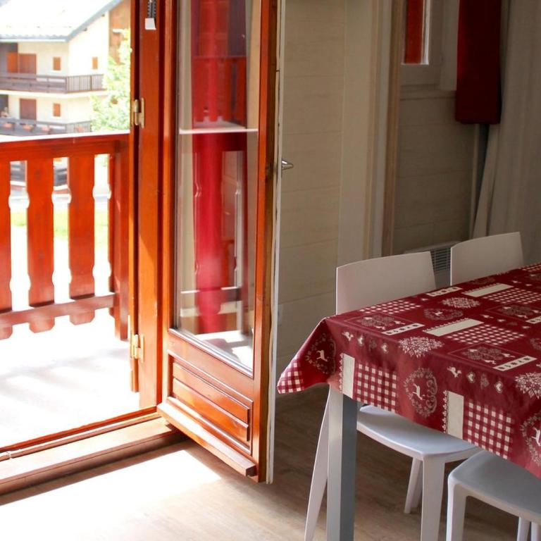 Appartement 2 pièces cabine 4 pers, exposé Ouest avec balcon et parking collectif - Apartment mit 1 Schlafzimmer - 6