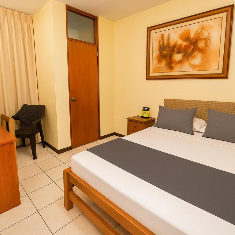 Hotel La Coruña - Economy Double Room - 1