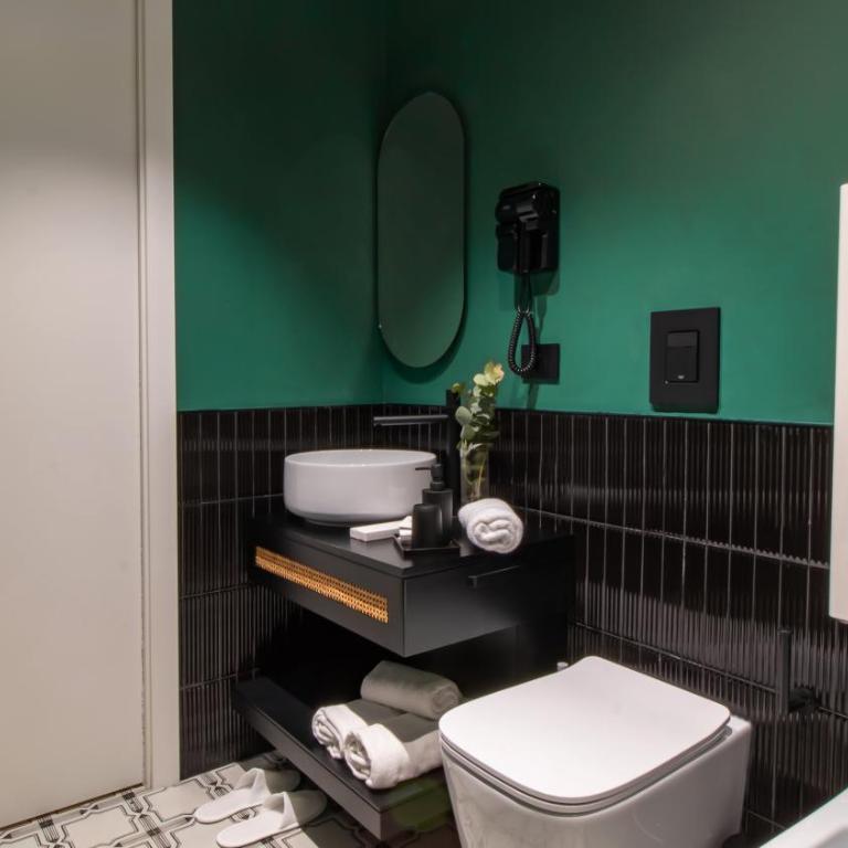 Musto Boutique Apartments - One-Bedroom Premier Apartment - 3