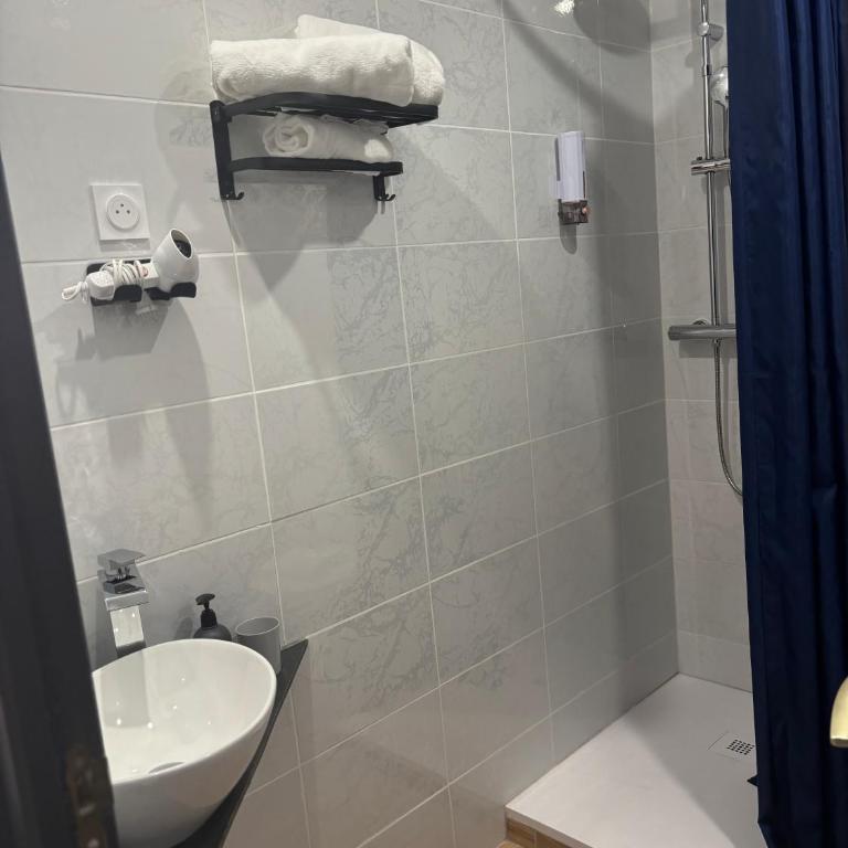 Hôtel & Spa Le Gambetta, Bergerac, Centre ville - Chambre Quadruple - 1