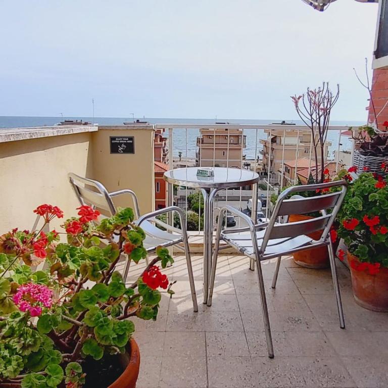PM 10 Via delle Santabarbara - Guest house - Appartamento con 1 Camera da Letto - 25