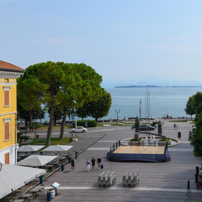 Magic apartment with view on Garda lake in the center of Desenzano - Appartamento con 1 Camera da Letto - 22