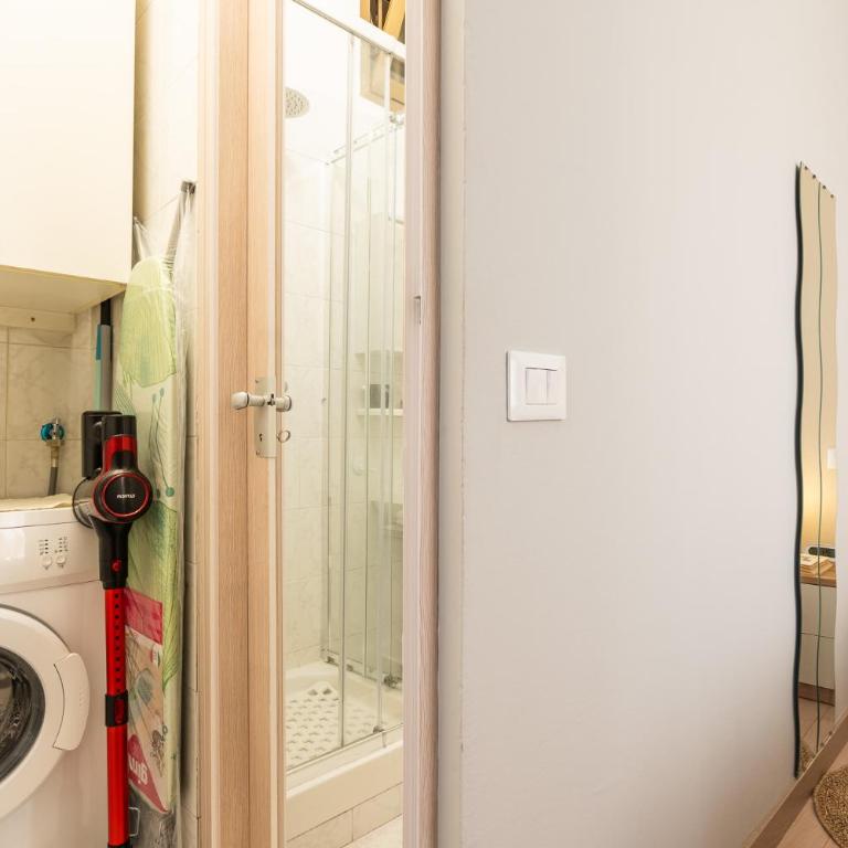 Cozy Milano Retreat with Laundry & Smart TV - Appartamento con 1 Camera da Letto - 22