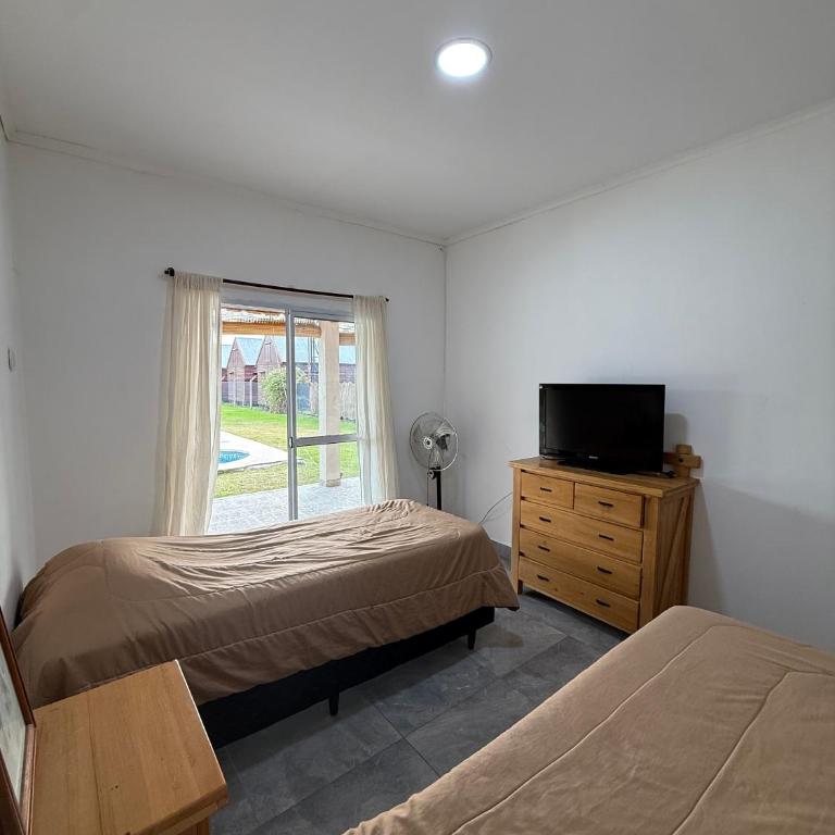 Gran casa con piscina en Gualeguaychú - Casa de 3 dormitorios - 22