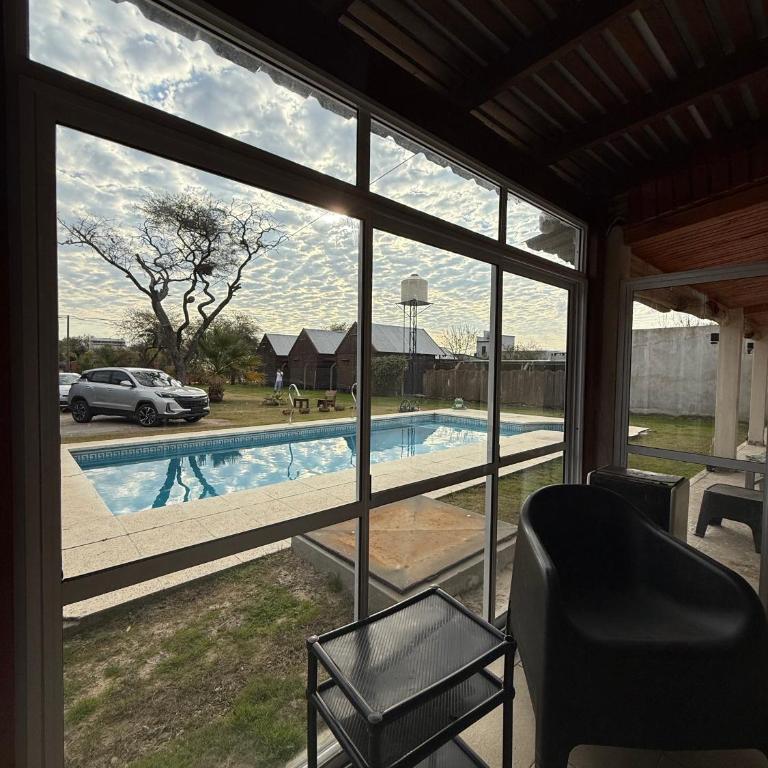 Gran casa con piscina en Gualeguaychú - Casa de 3 dormitorios - 34