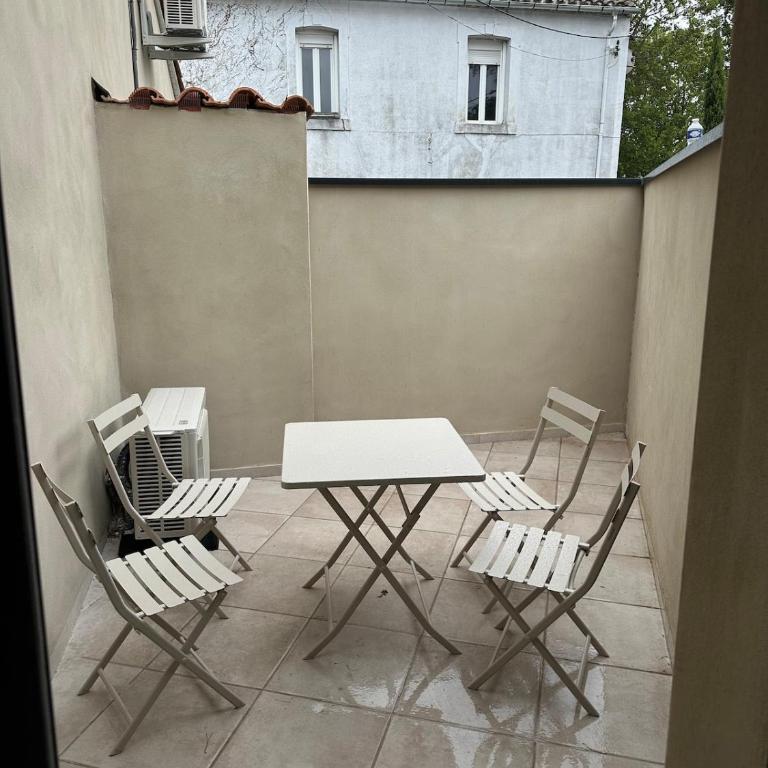 Duplex climatisé avec terrasse et parking privatif - Apartment mit 2 Schlafzimmern - 2