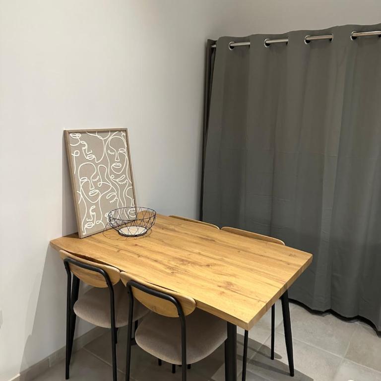 Duplex climatisé avec terrasse et parking privatif - Apartment mit 2 Schlafzimmern - 7