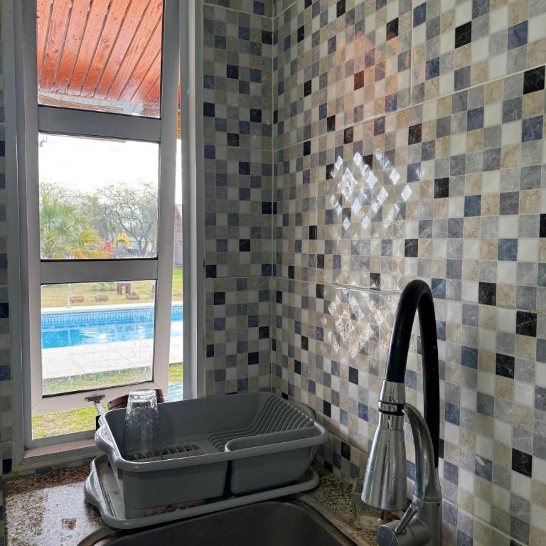 Gran casa con piscina en Gualeguaychú - Casa de 3 dormitorios - 42