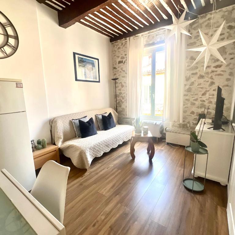 Old Antibes, one bed app, In front of the Port! - Appartement 1 Chambre - 4