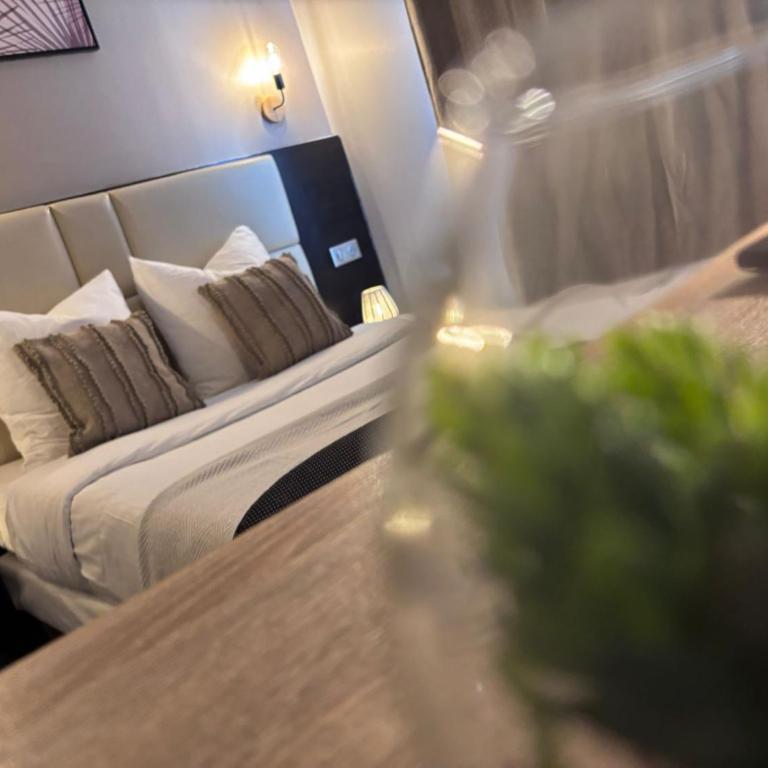 Hôtel Astrid - Petite Chambre Double - 17