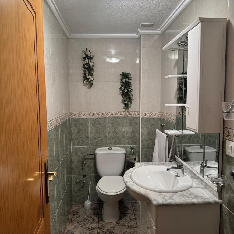 Naufragos Apartment 1st Line Torrevieja Beach - Apartamento de 3 dormitorios - 43