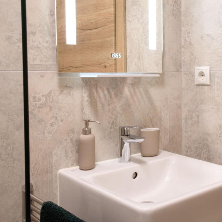 Waldblick by Alpenglanz Tirol - Apartment mit 1 Schlafzimmer - 16