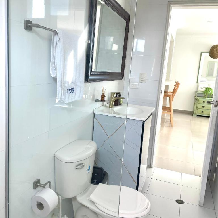Ocean view apartment in a great location - Two-Bedroom Apartment - 12
