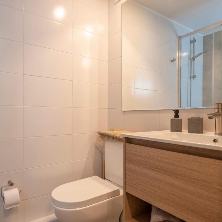 HOM I Departamento 1D1B Metro Santa Lucia 2PAX - Apartamento - 31