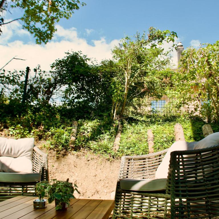 Studio Apartment in Swiss Chalet - Garden views of Mont Blanc - Deluxe Studio - 22