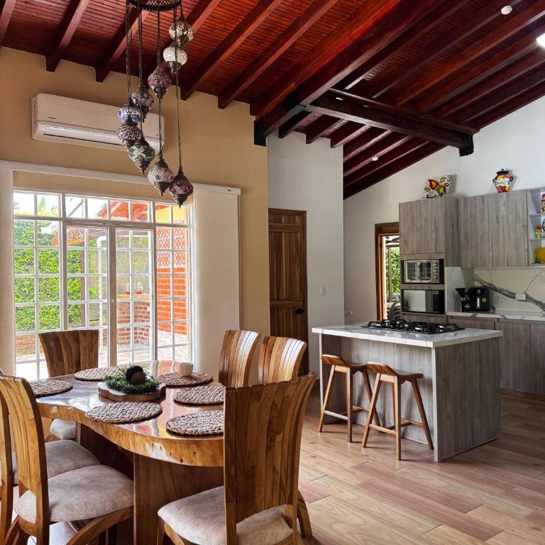 Casa campestre la negra - Five-Bedroom House - 4
