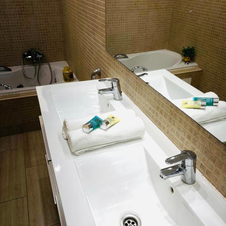 Casa Callao - Villa with Private Pool - 37