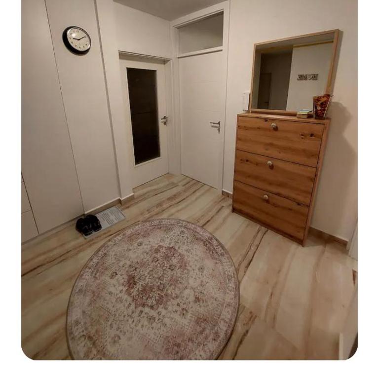Sissy - One-Bedroom Apartment - 15