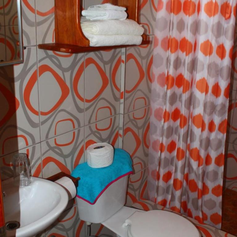 HOSTAL JANET STARLiNK - Habitación Triple - 9