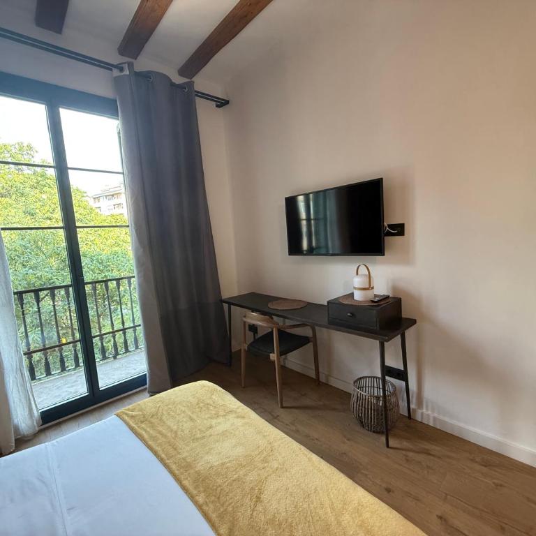 Vaganto Coliving - Double Room with Balcony - 12