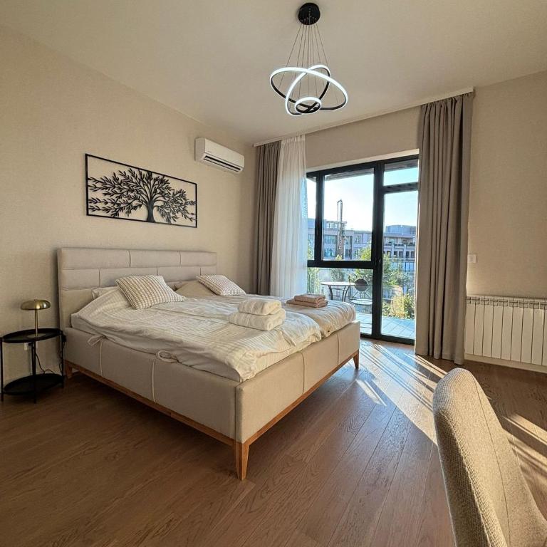 Beograd na vodi - Belgrade Waterfront Apartments - Studio Apartment with King Bed - 1