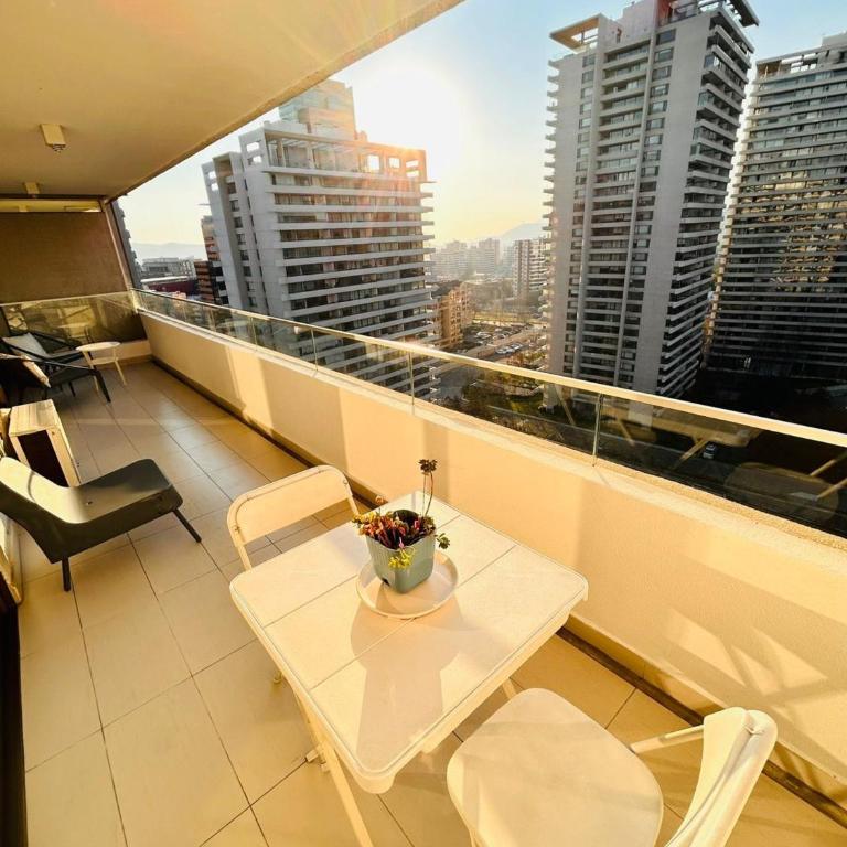 Apartamento Parque Arauco Kennedy - Apartamento con vistas a las montañas - 25