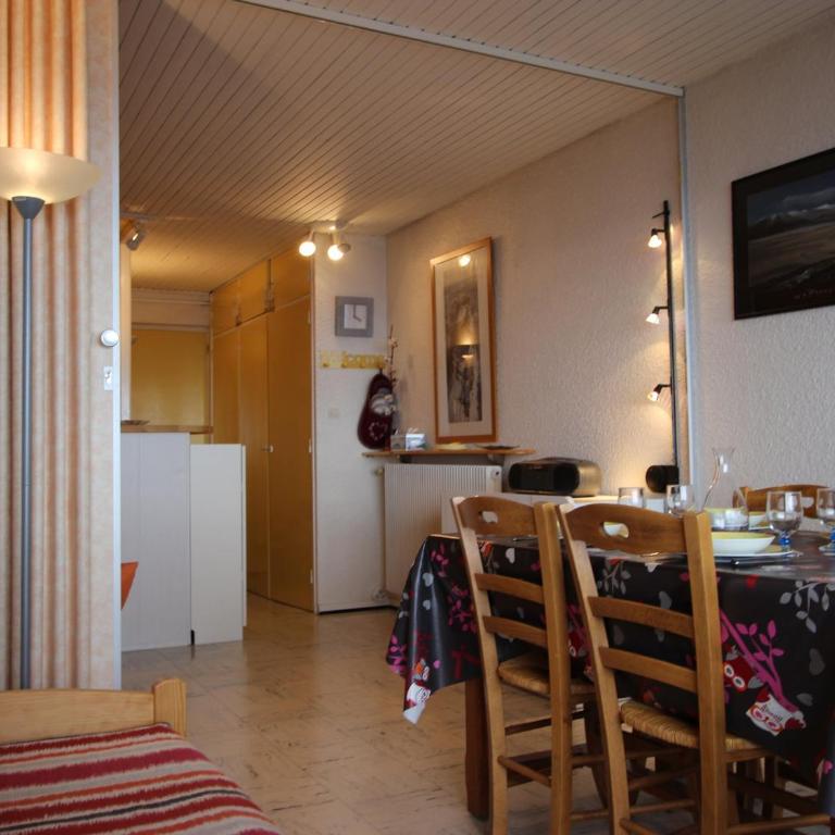 Studio cosy pour 4 pers. avec vue sur la vallée à Chamrousse - FR-1-549-64 - Studio - 4