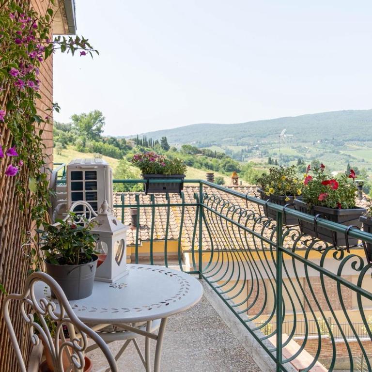 Casa del Pompiere - Two-Bedroom Apartment - 14