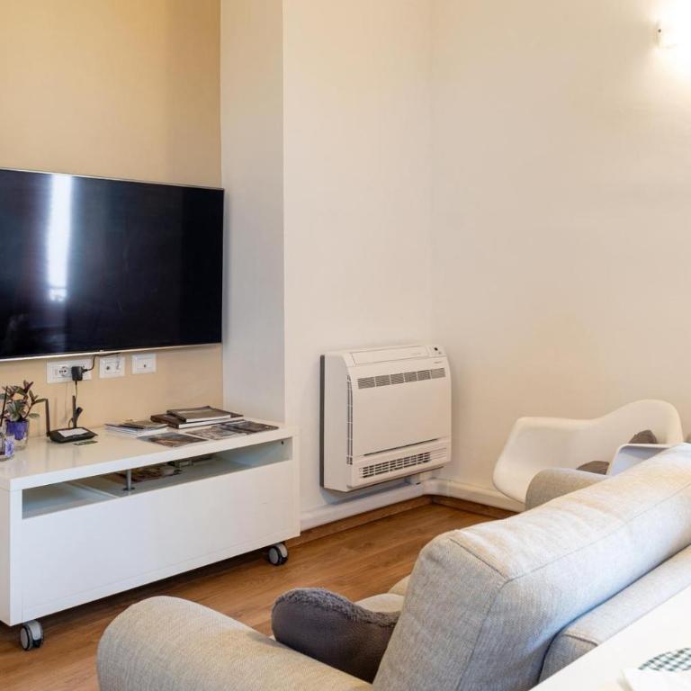 Casa del Pompiere - Two-Bedroom Apartment - 5